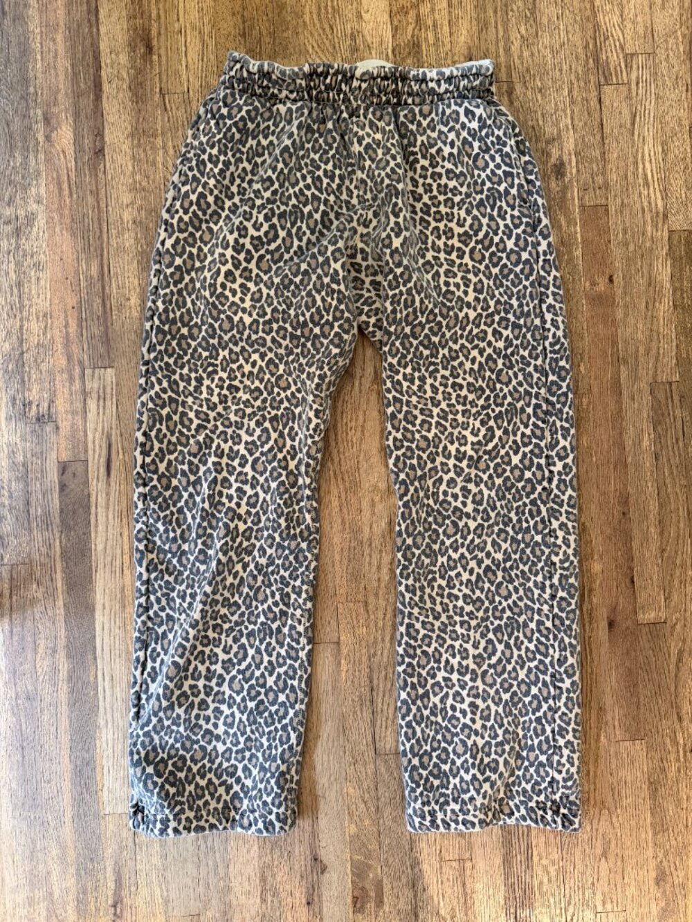 Akimbo Club Straight Leg Sweatpant | Leopard | Medium - Picture 6 of 6